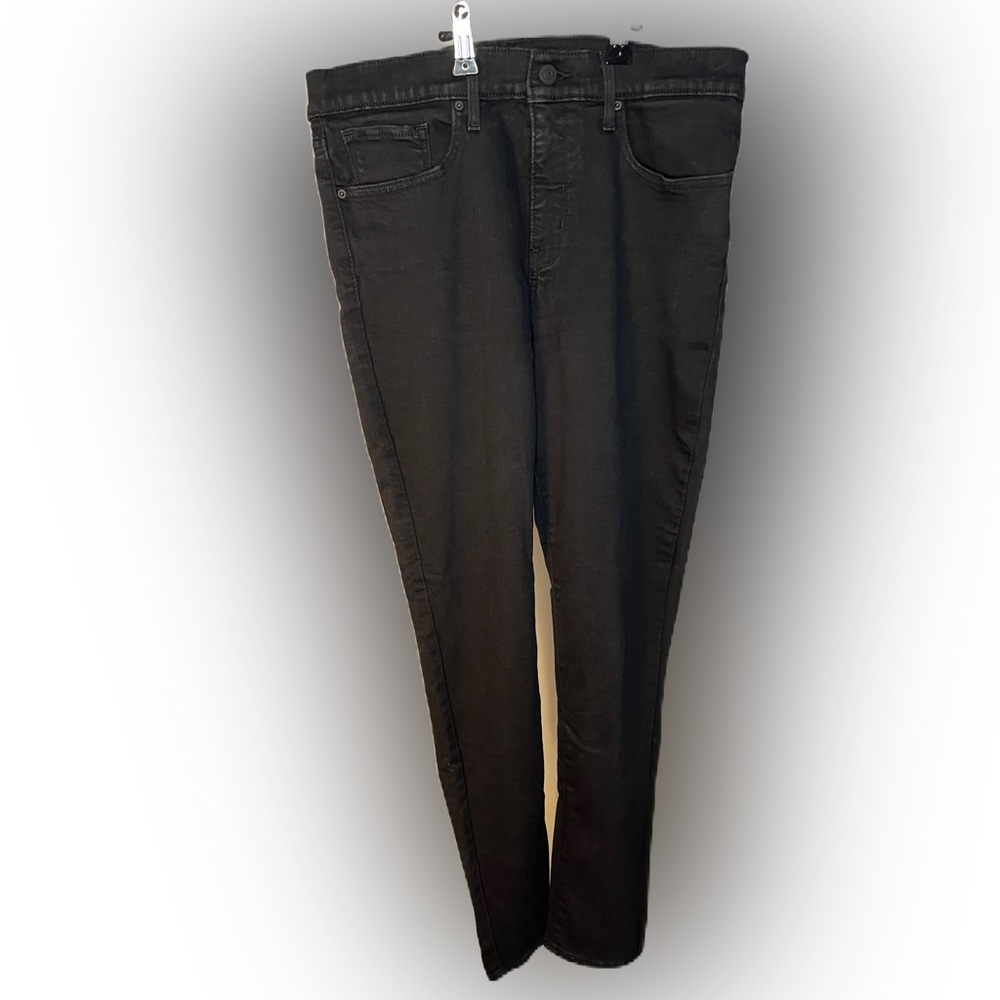Levi’s 311 Shaping skinny 30